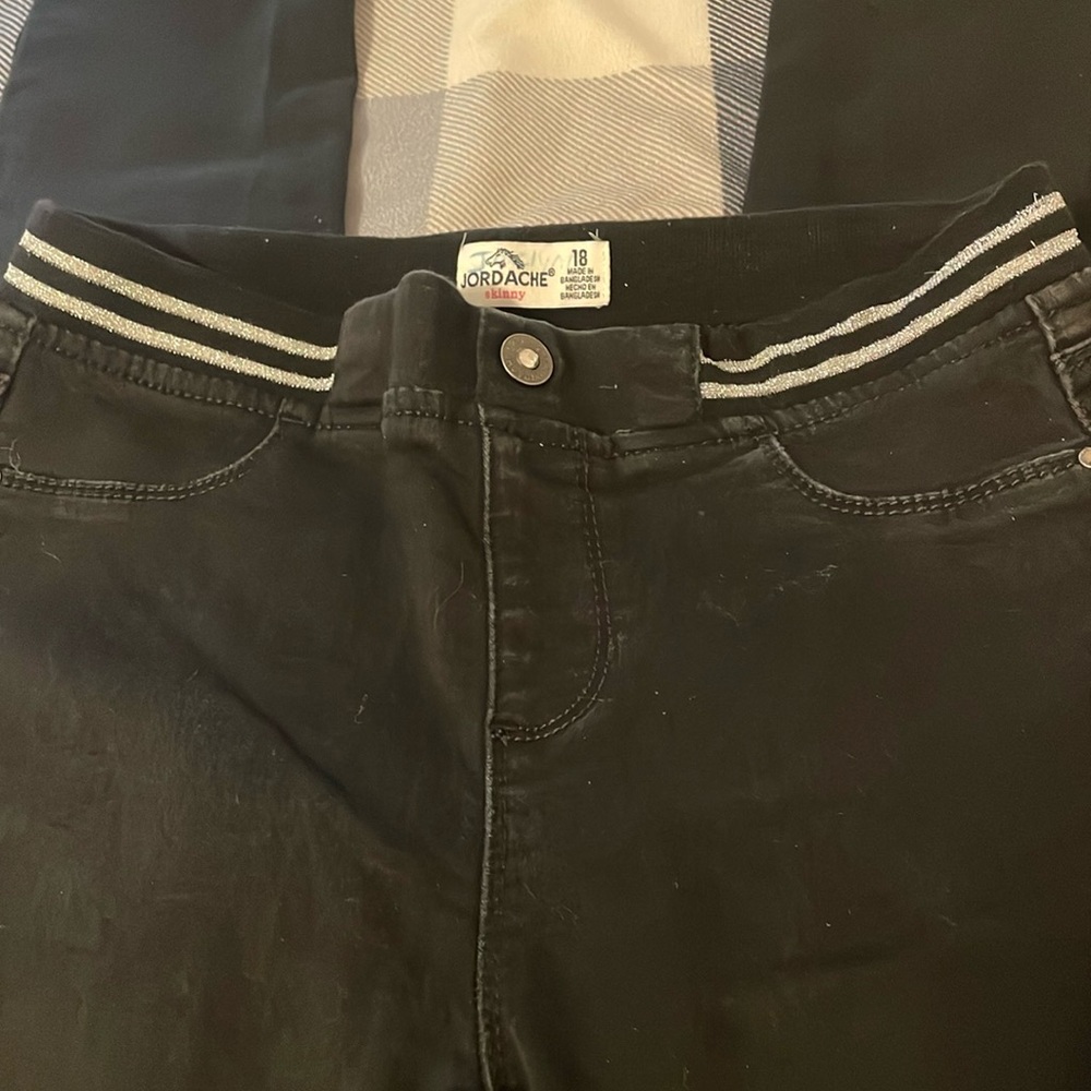 Skinny jeans